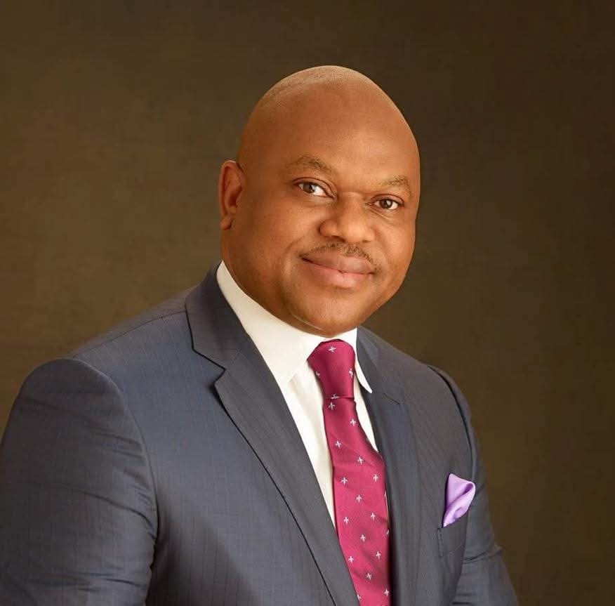 Rt. Hon. Victor Ochei Bids Farewell to APC After a Decade of Service